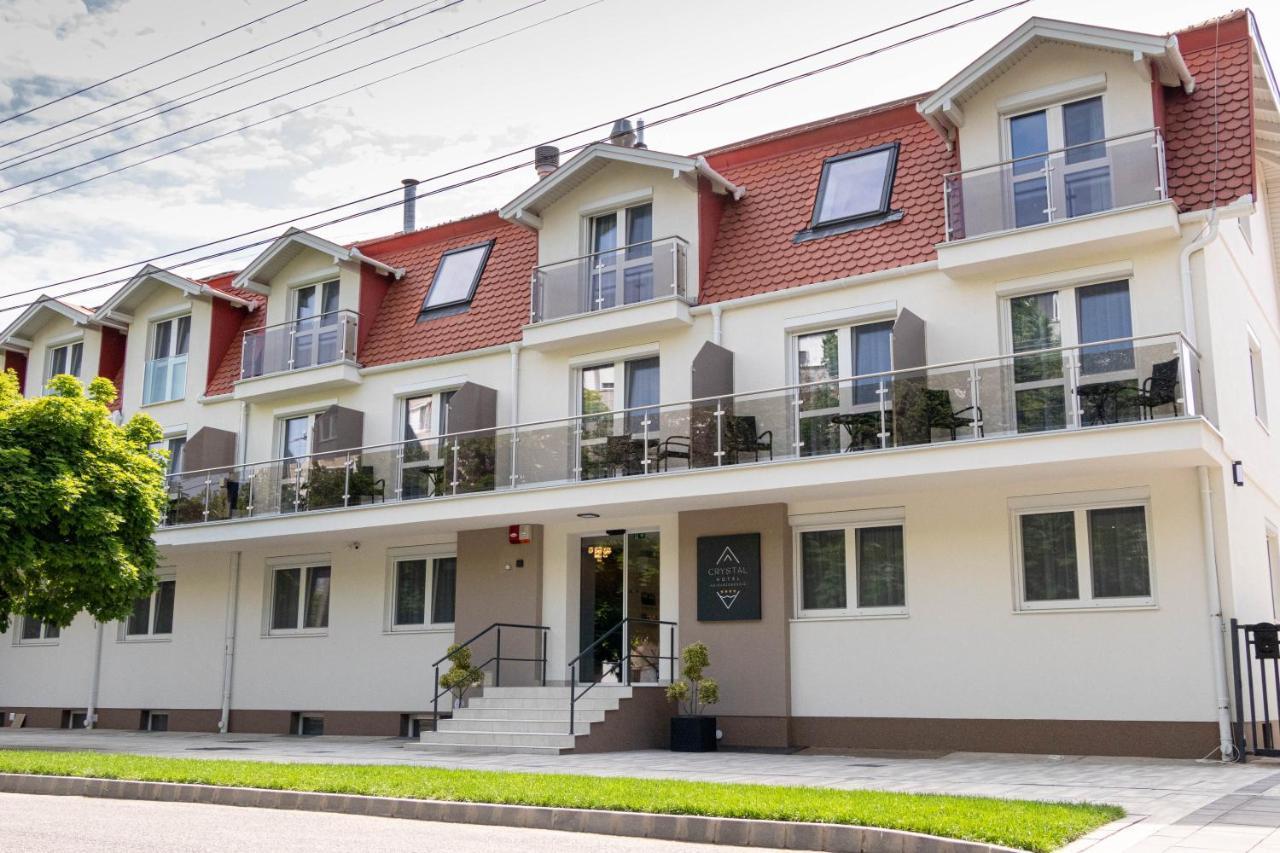 Hotel Crystal Hajdúszoboszló Esterno foto